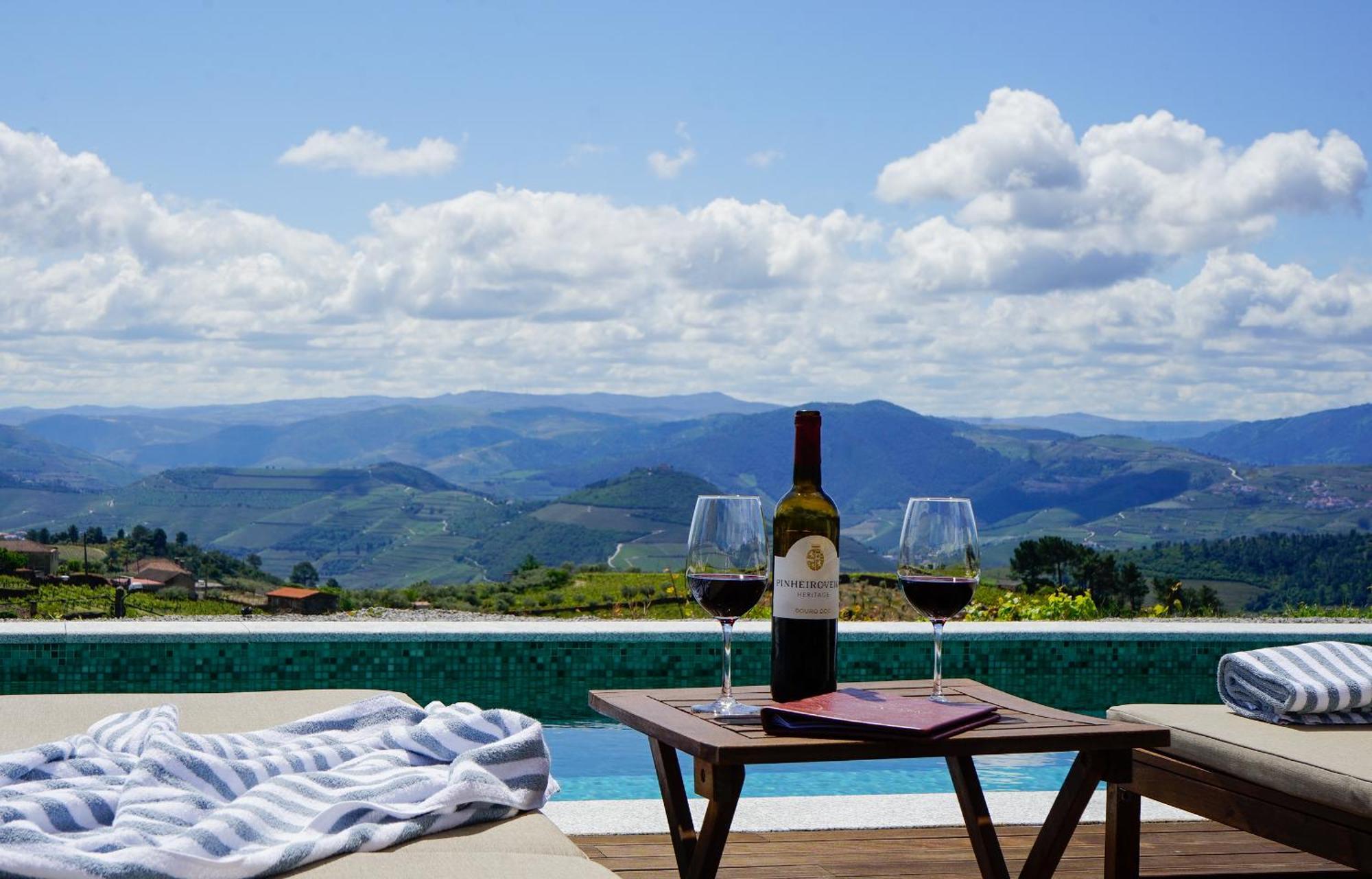 Casa Do Santo - Wine & Tourism Villa Provesende Buitenkant foto